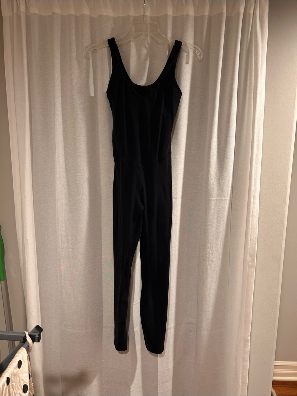 Lululemon Black Sleeveless Jumpsuit - Classic Slim Fit
